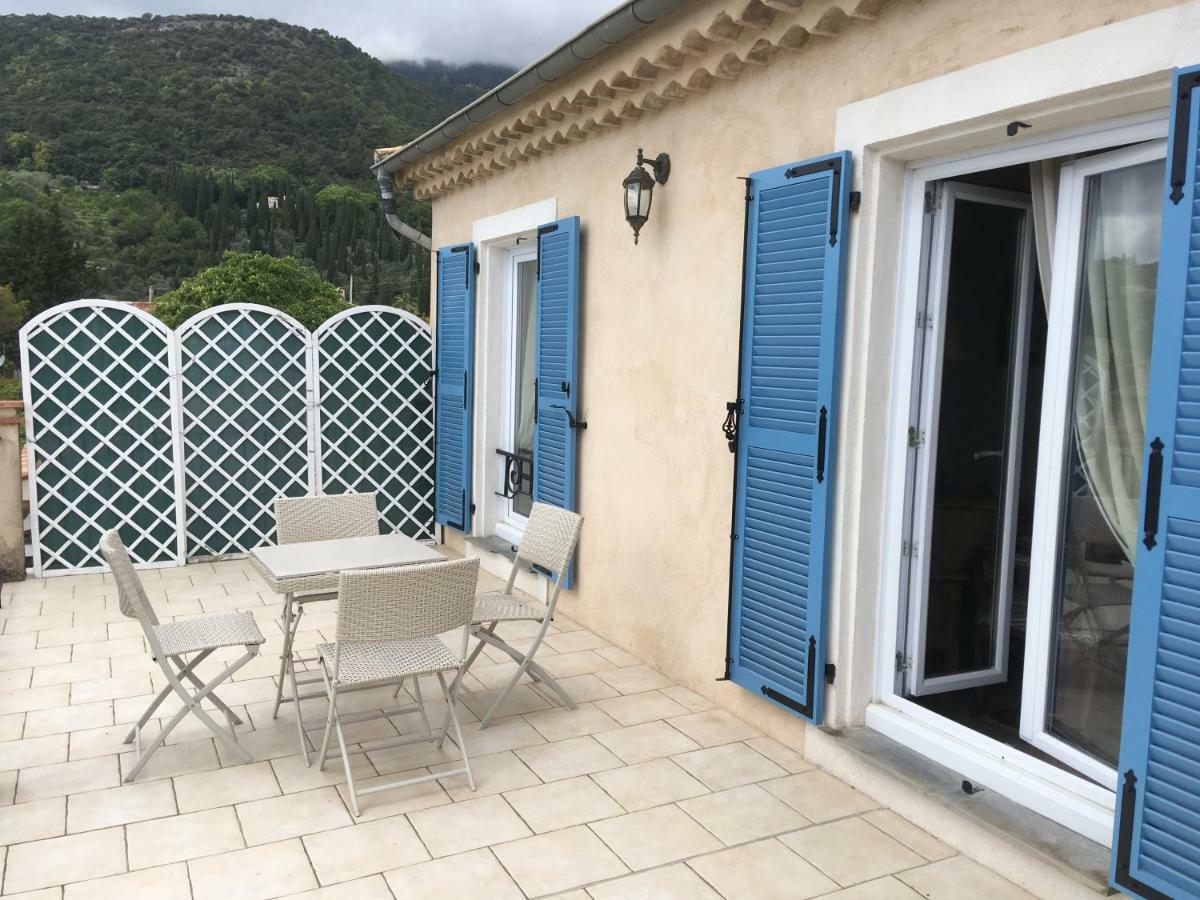 Mas Des Kardouons Bed & Breakfast Tourrettes-sur-Loup Exterior photo